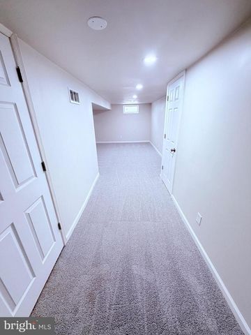 17 PEARSON DR, Newark, DE 19713