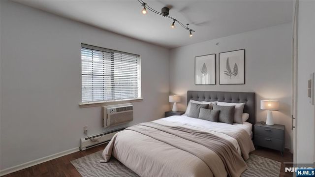 1412 Faulkner Court, Mahwah, NJ 07430