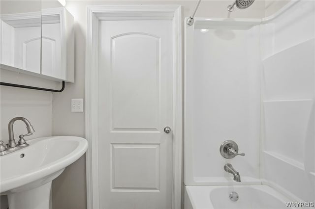 99 Olcott Street, Lockport City, NY 14094