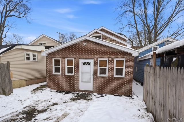 99 Olcott Street, Lockport City, NY 14094