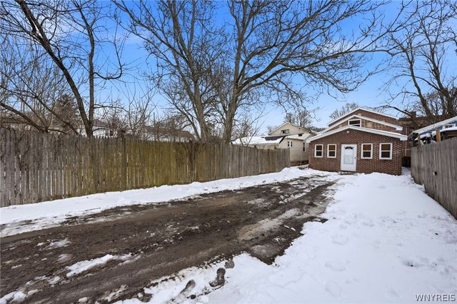 99 Olcott Street, Lockport City, NY 14094