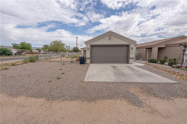 2381 E Neal Avenue, Kingman, AZ 86409