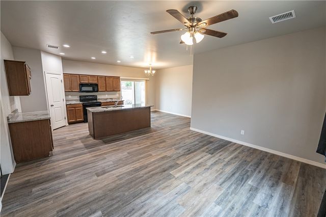 2381 E Neal Avenue, Kingman, AZ 86409