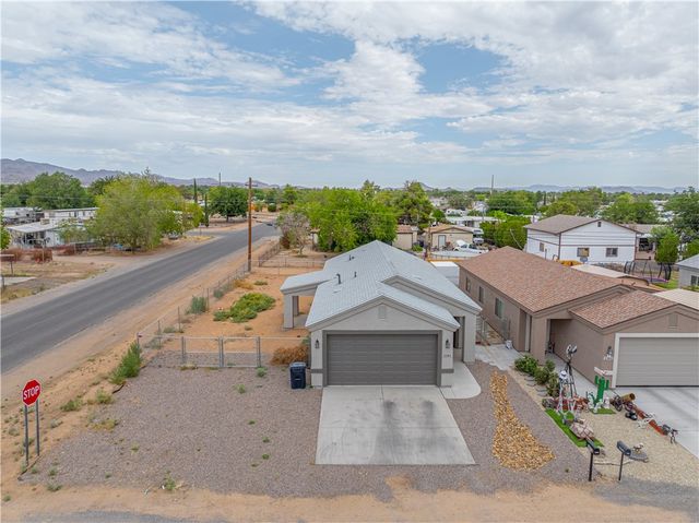 2381 E Neal Avenue, Kingman, AZ 86409