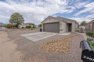 2381 E Neal Avenue, Kingman, AZ 86409