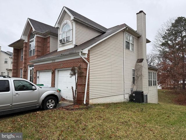 10102 ELLARD DR, Lanham, MD 20706