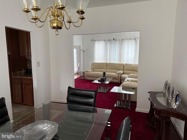 10102 ELLARD DR, Lanham, MD 20706