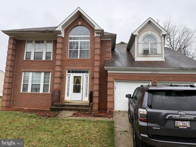 10102 ELLARD DR, Lanham, MD 20706