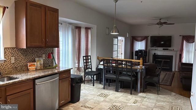 10102 ELLARD DR, Lanham, MD 20706