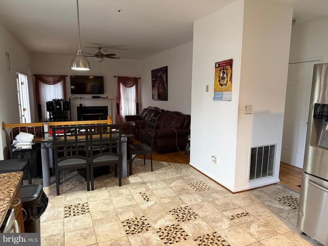 10102 ELLARD DR, Lanham, MD 20706