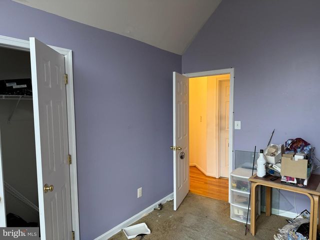 10102 ELLARD DR, Lanham, MD 20706