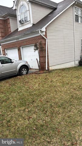 10102 ELLARD DR, Lanham, MD 20706