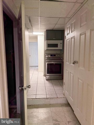 10102 ELLARD DR, Lanham, MD 20706