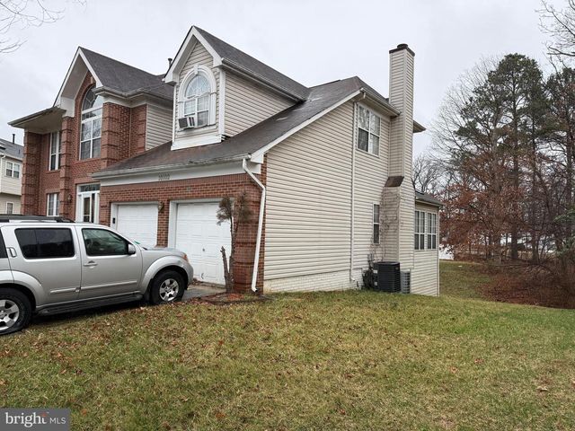 10102 ELLARD DR, Lanham, MD 20706