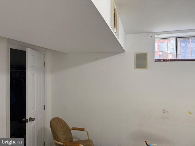 10102 ELLARD DR, Lanham, MD 20706