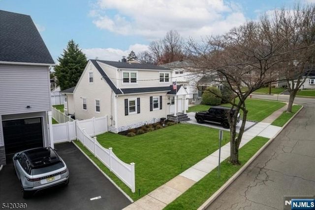 138 Merrill Road, Clifton, NJ 07012