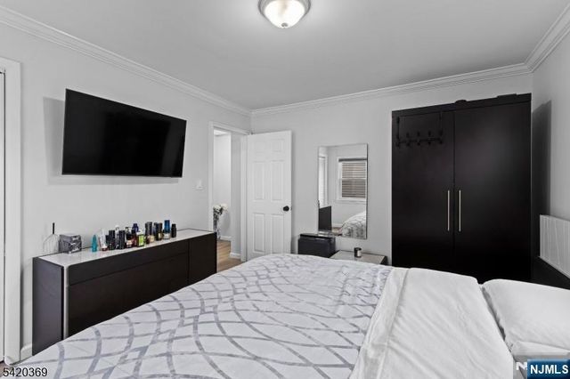 138 Merrill Road, Clifton, NJ 07012