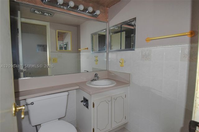 167 Oakridge L 167, Deerfield Beach, FL 33442