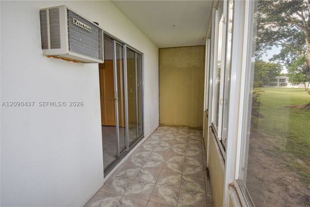 167 Oakridge L 167, Deerfield Beach, FL 33442