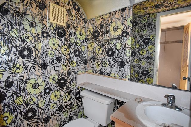 167 Oakridge L 167, Deerfield Beach, FL 33442