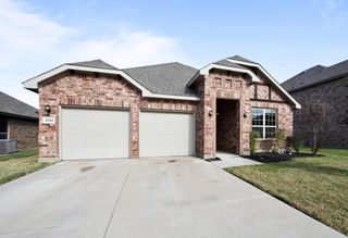 4244 Leeds Drive, Fort Worth, TX 76036