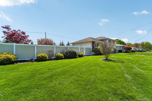 18 Hoke Drive, Stony Point, NY 10980