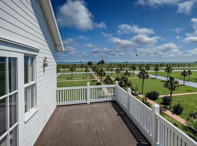 2522 Sunset Passage, Galveston, TX 77550