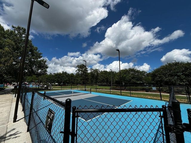 602 W 2nd North Street, Summerville, SC 29483