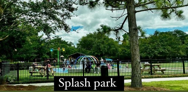 602 W 2nd North Street, Summerville, SC 29483