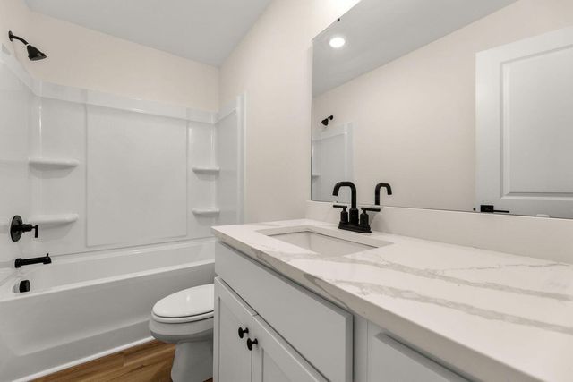 602 W 2nd North Street, Summerville, SC 29483