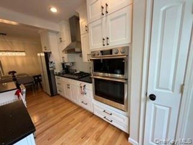 50 Cobblestone Lane, Middletown, NY 10940