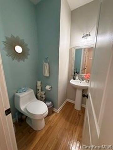 50 Cobblestone Lane, Middletown, NY 10940