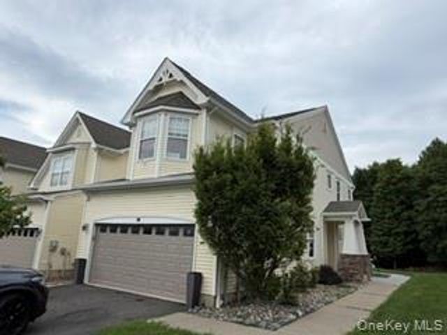 50 Cobblestone Lane, Middletown, NY 10940