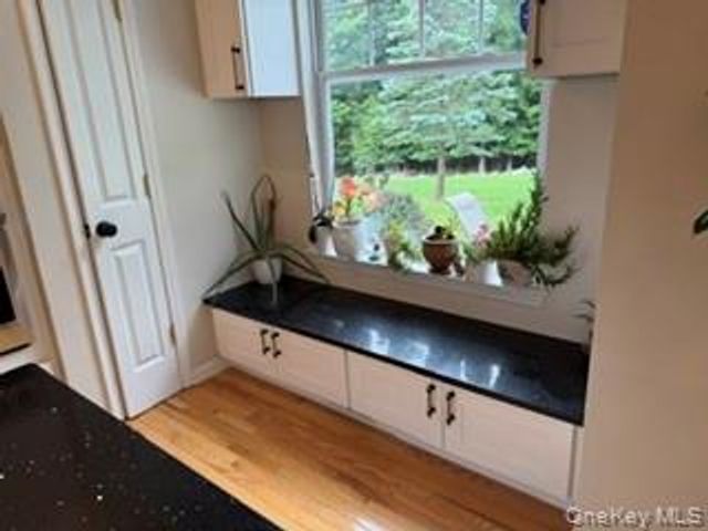 50 Cobblestone Lane, Middletown, NY 10940