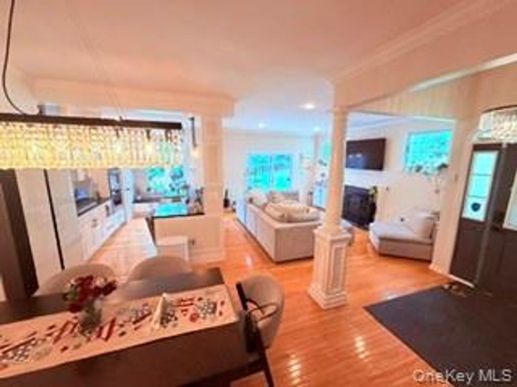 50 Cobblestone Lane, Middletown, NY 10940