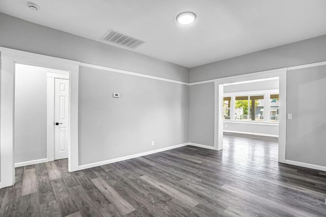 1303 N Calaveras Street, Fresno, CA 93728