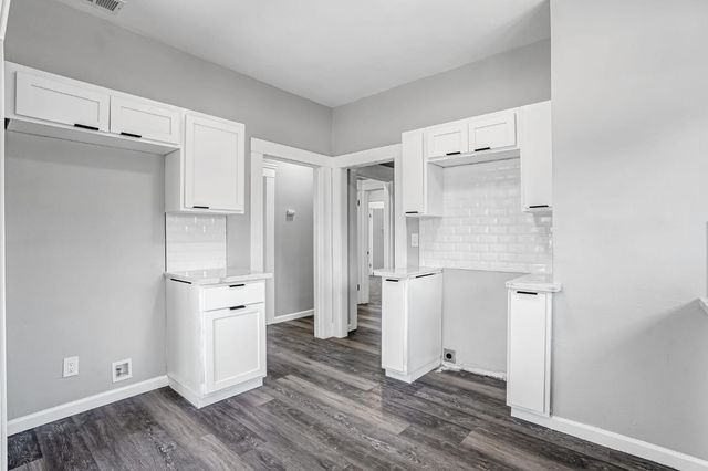 1303 N Calaveras Street, Fresno, CA 93728