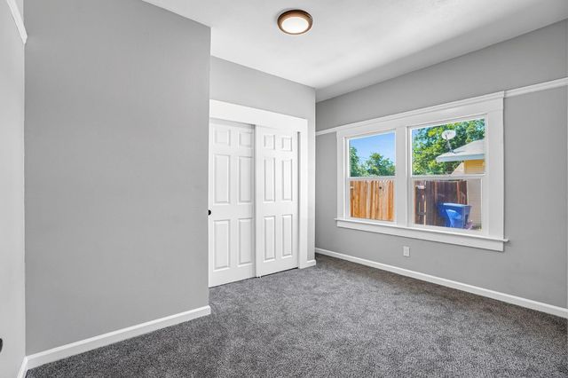 1303 N Calaveras Street, Fresno, CA 93728