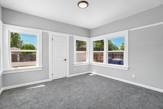 1303 N Calaveras Street, Fresno, CA 93728