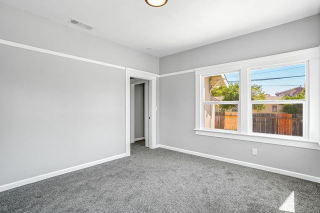 1303 N Calaveras Street, Fresno, CA 93728