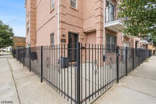 219 Broad St, Newark City, NJ 07104
