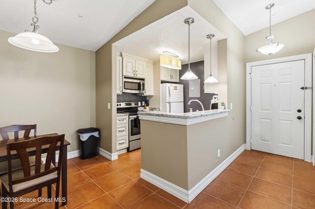 7667 N Wickham Road 519, Melbourne, FL 32940