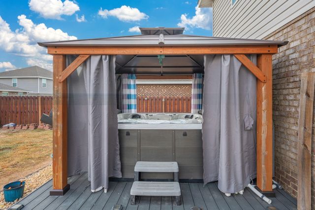 741 Widgeon Way, Crestview, FL 32539