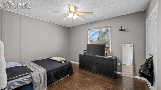 6813 Chesterfield Court, Colorado Springs, CO 80911