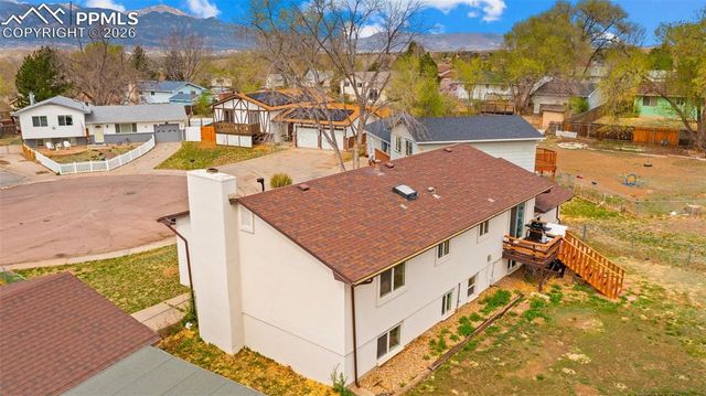 6813 Chesterfield Court, Colorado Springs, CO 80911