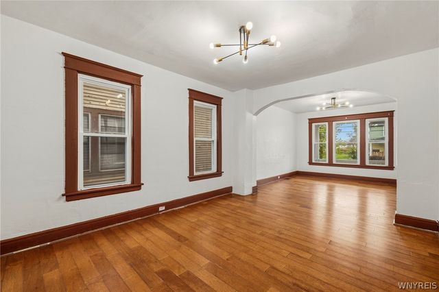 60 Kermit Avenue, Buffalo, NY 14215