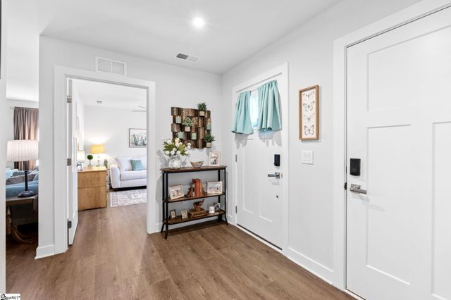 1349 Coffeetree Drive, Reidville, SC 29388
