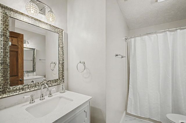 2886 Bentbrook Lane, West Lafayette, IN 47906