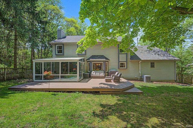 2886 Bentbrook Lane, West Lafayette, IN 47906