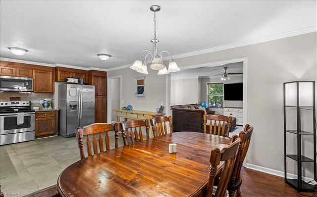 7191 Smokerise Lane, Kernersville, NC 27284